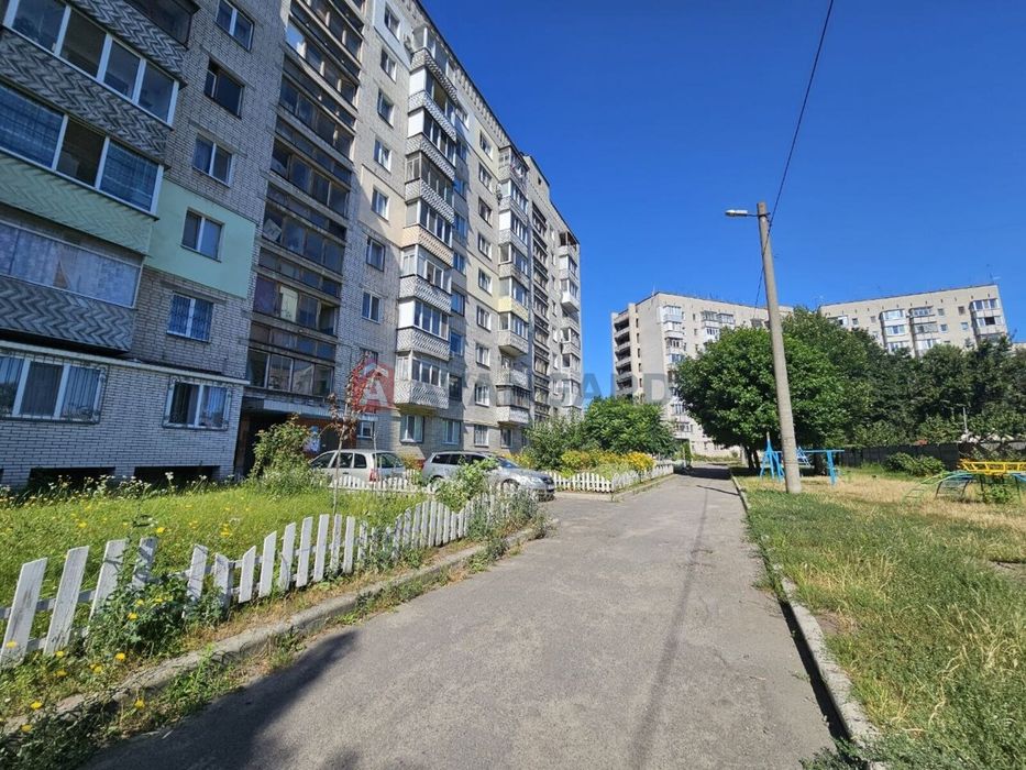 2-кімнатна в цегляному будинку р-н Сєдова ТЕРМІНВО