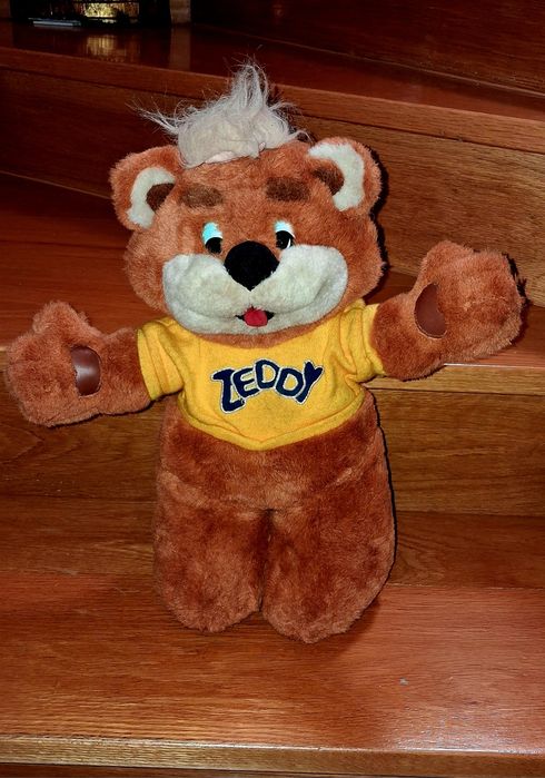 Mascote anos 80 urso zeddy