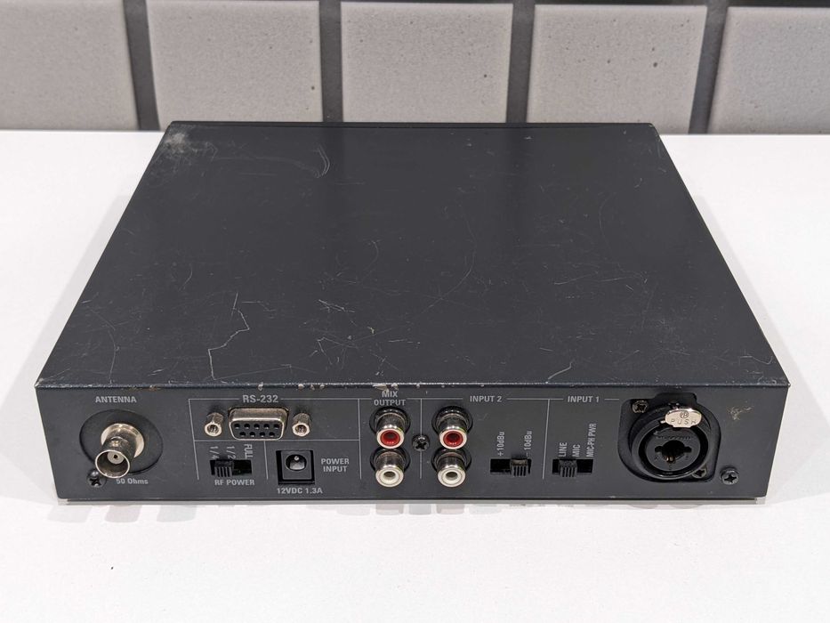 Студійний передатчик Phonak TX-300V у відмінному робочому стані