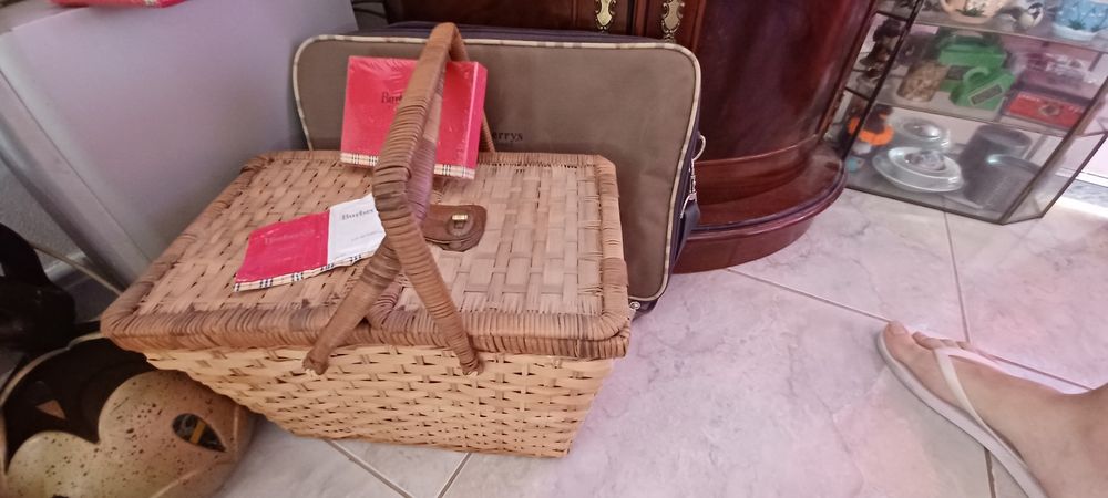 Conjunto Burberry's64176336722690121