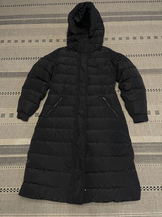 Пуховик куртка Benetton S в ідеальному стані!