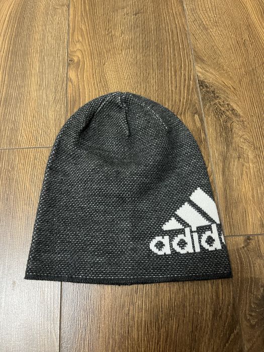 Зимова шапка Adidas