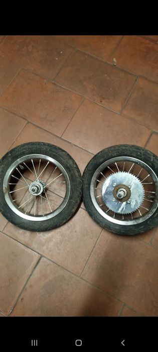 Rodas para velocipede ou outro