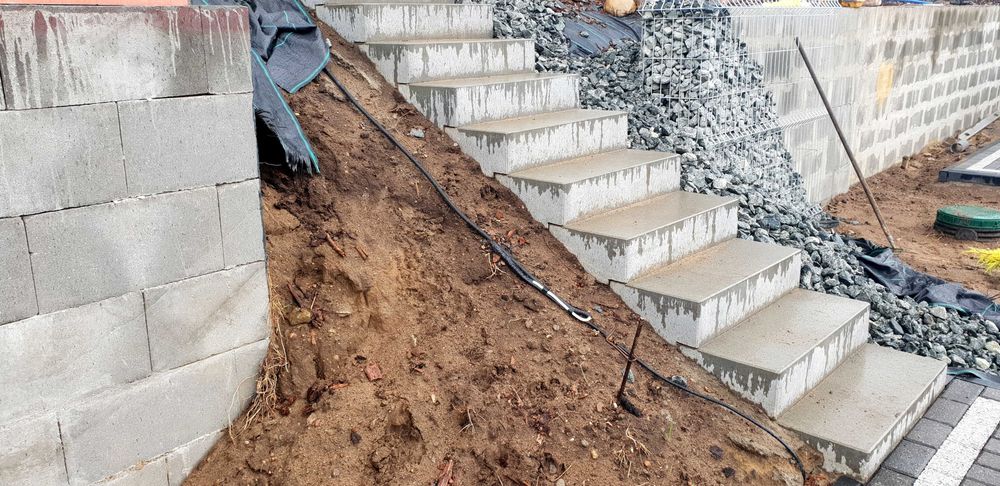 Stopnie skarpowe, Schody Betonowe