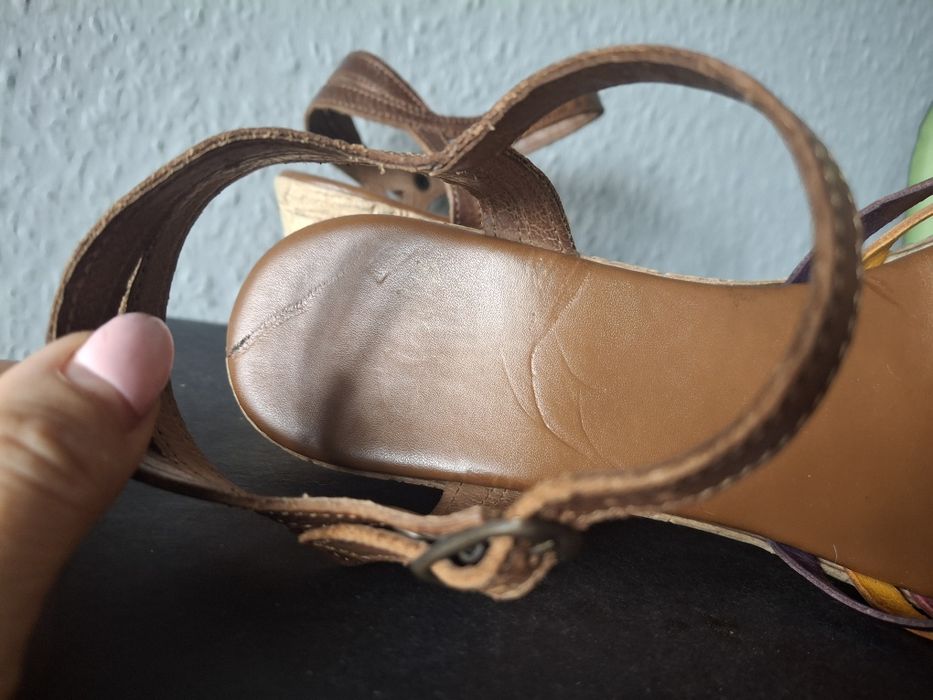 Clarks wygodne sandałki damskie 38
