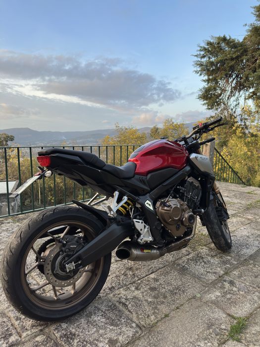 Honda cb650r 2021 35kw (livrete)