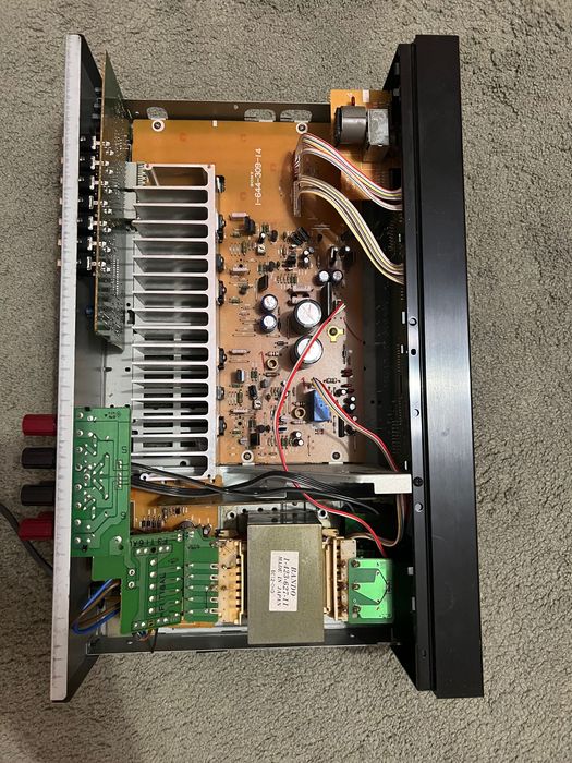 Підсилювач Sony f345r нерабочий