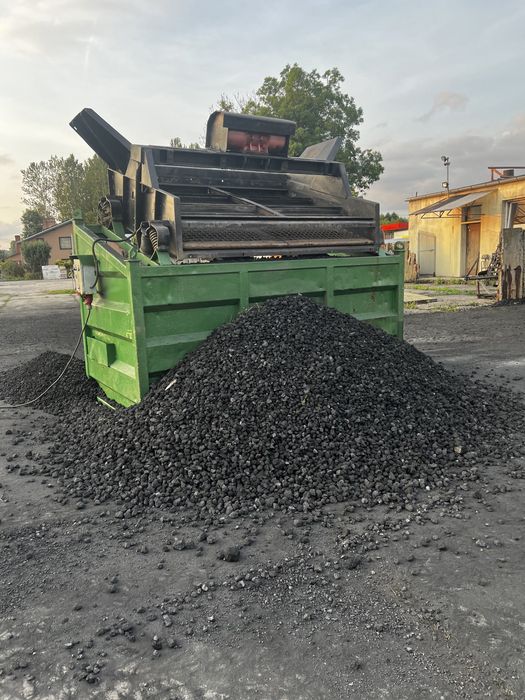 Przesiewacz do ziemi, węgla, popiołu. Wynajem