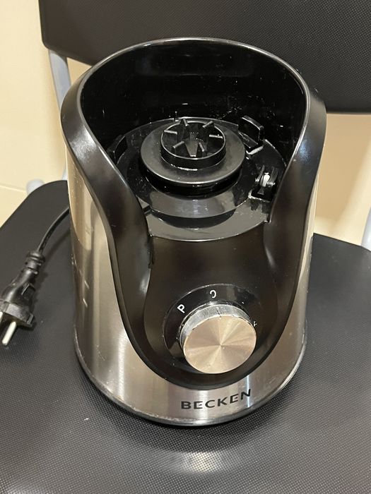 Liquidificadora Becker BTB2312
