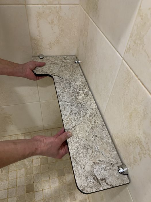 Поличка для ванної кімнати