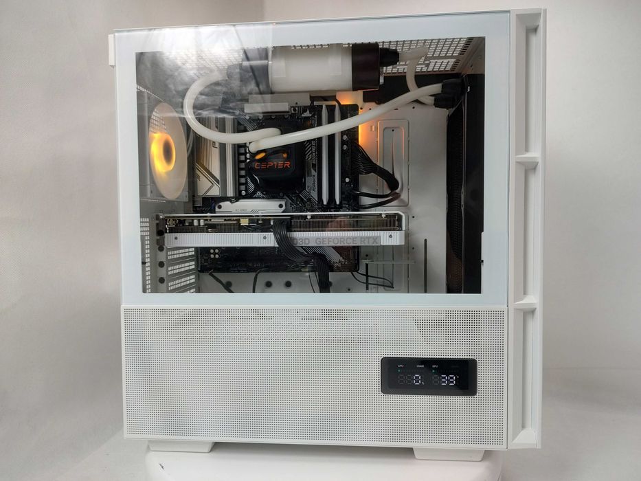 Komputer Gamingowy Ryzen 7 9800X3D,RTX 5070 Ti,32GB,SSD,Win 11,leasing