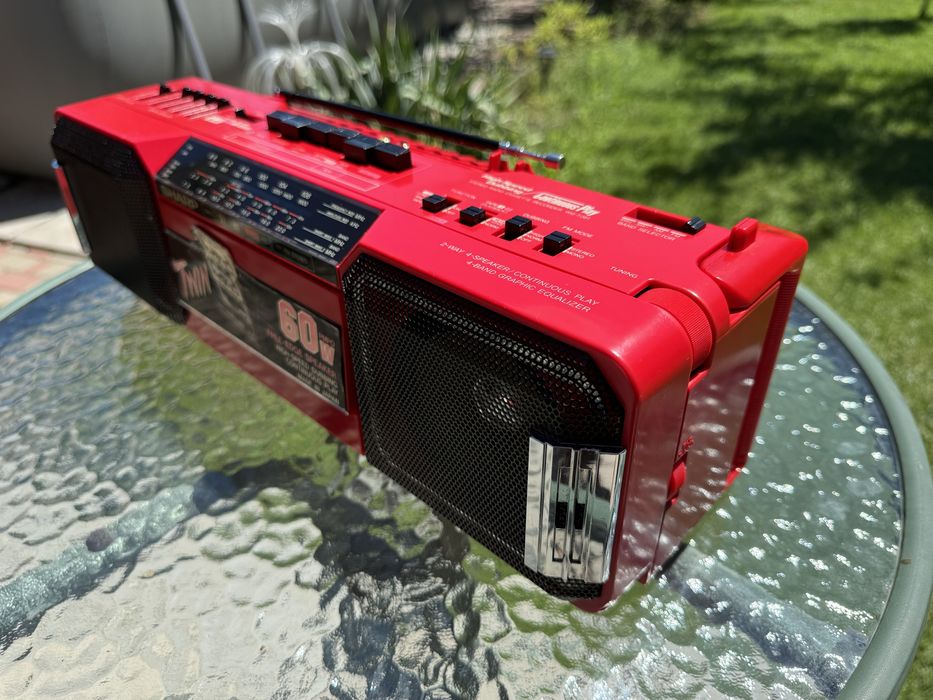 Продам магнитолу SHARP WQ-T281Z(R)