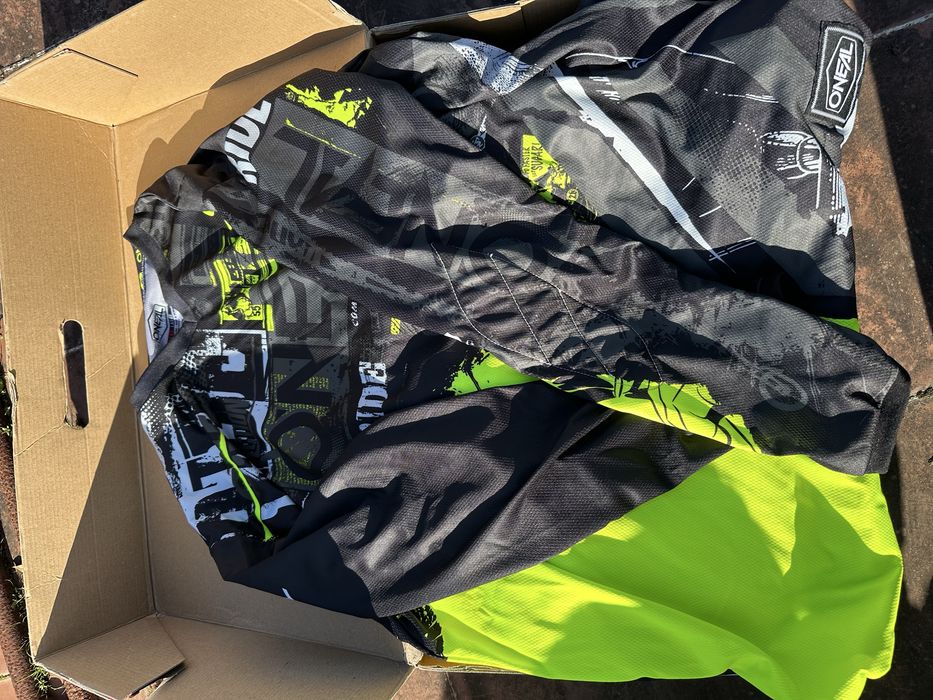 Equipamento motocross oneal amarelo