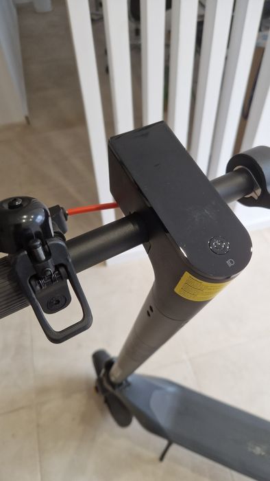 NOVA: Trotinete Elétrica XIAOMI 4 Lite 2nd Gen. (300 W - Aut. 25