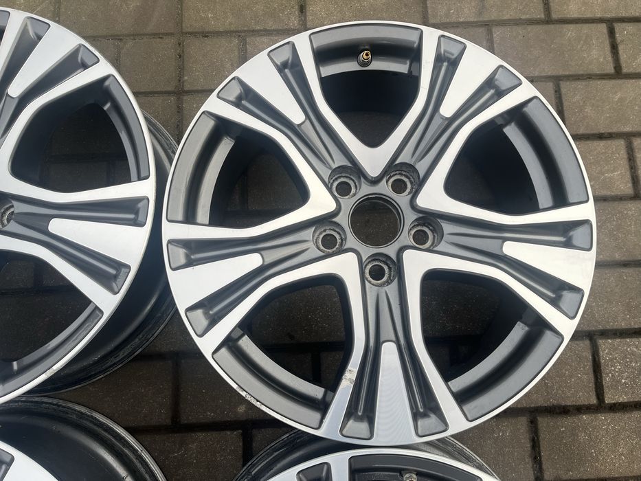 Felgi 17 Aluminiowe Toyota 5x114.3 Oryginalne