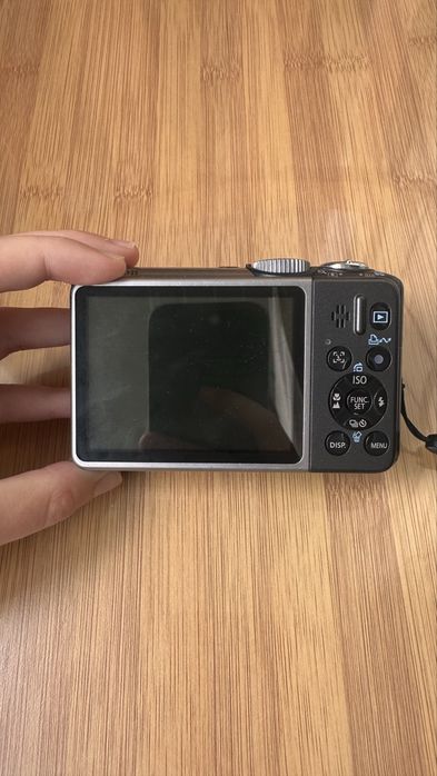 Canon PowerShot A2000 IS