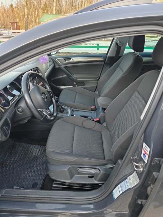 Продам Volkswagen Golf