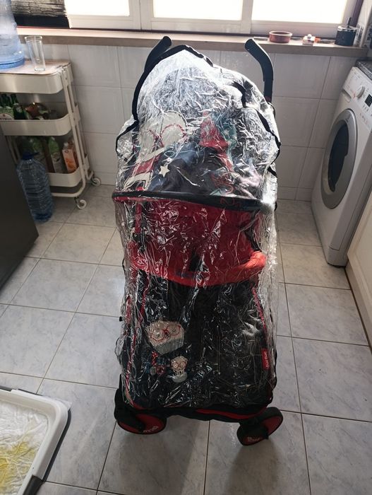 Carrinho de bebê Tuc Tuc + Acessórios