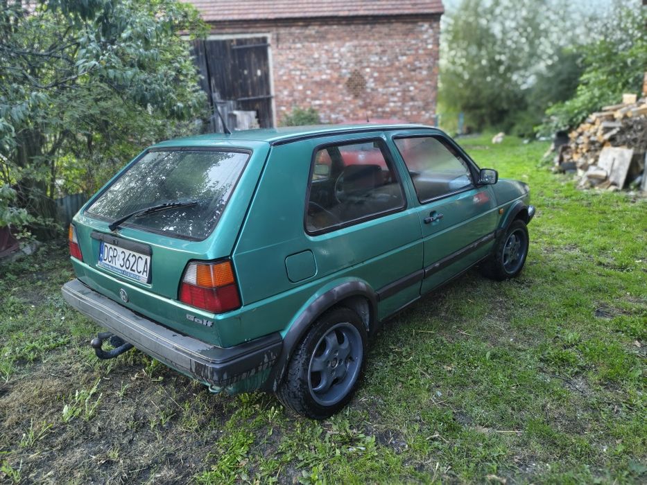 Volkswagen  Golf 1.3 LPG
