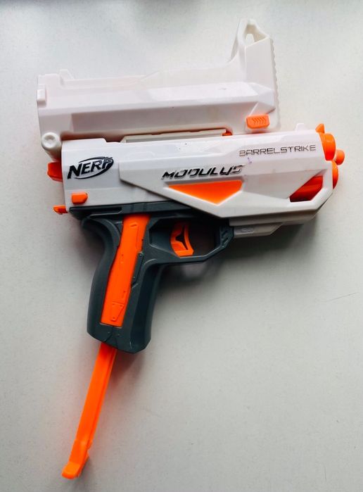 NERF  barrelstrike modulus в подарок машинка hot wheels