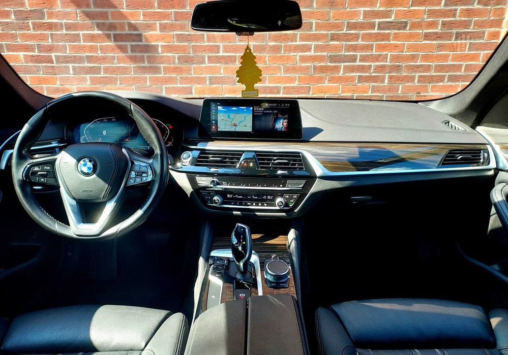 BMW 5 G31 / Wypożyczalnia samochodów Cito-Rent