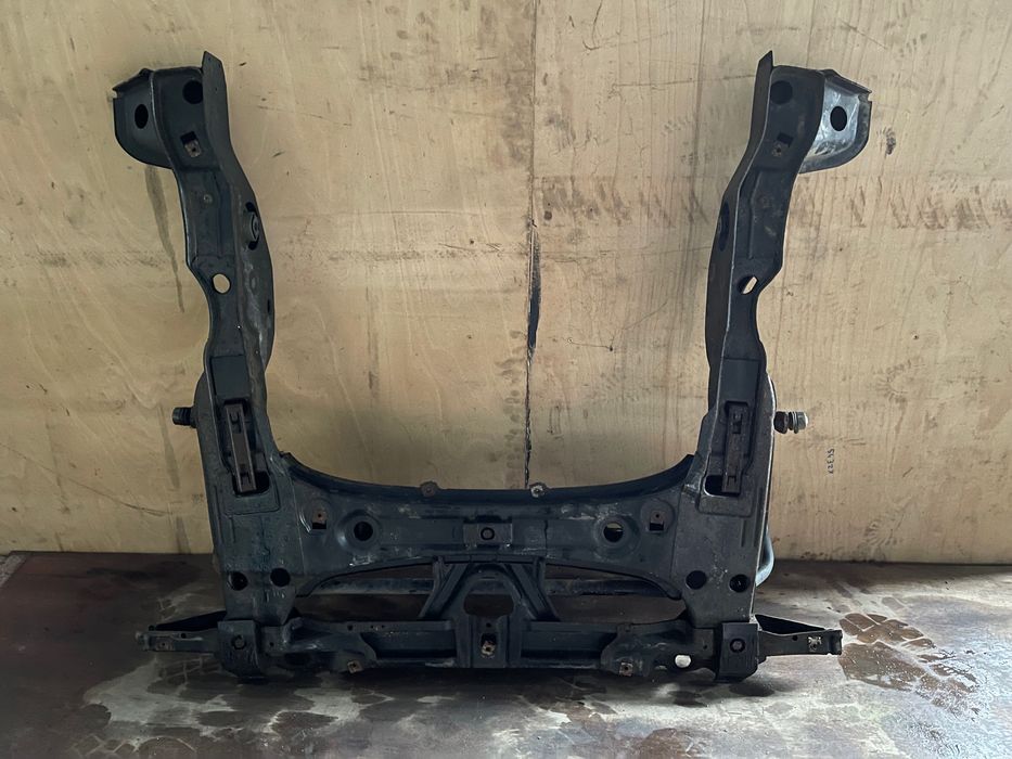 CHARRIOT DA FRENTE MERCEDES W169 W245 A180,A200,B180,B200 ANO 2008