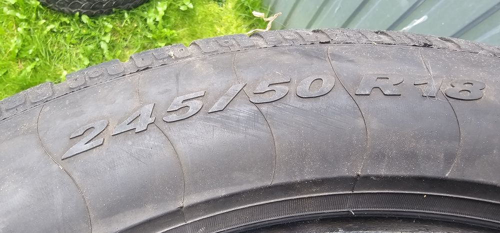 Opony PIRELLI 245/50R18 x4 ZIMOWE
