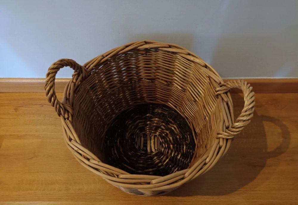 Cesta de verga redonda