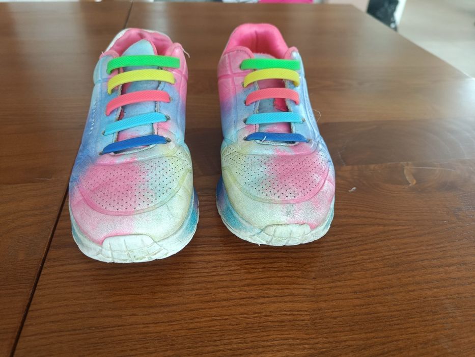 Dziewczęce buty skechers rozmiar 31