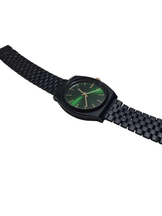 Elegancki i ponadczasowy zegarek Nixon Time Teller