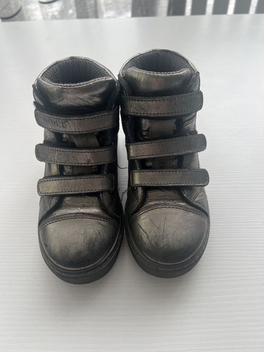 Ботинки на девочку