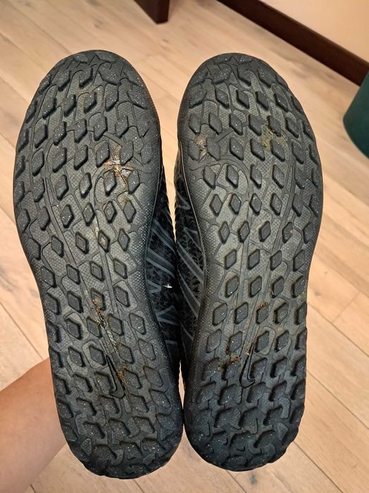 Сороканіжки Nike mercurial 27 см