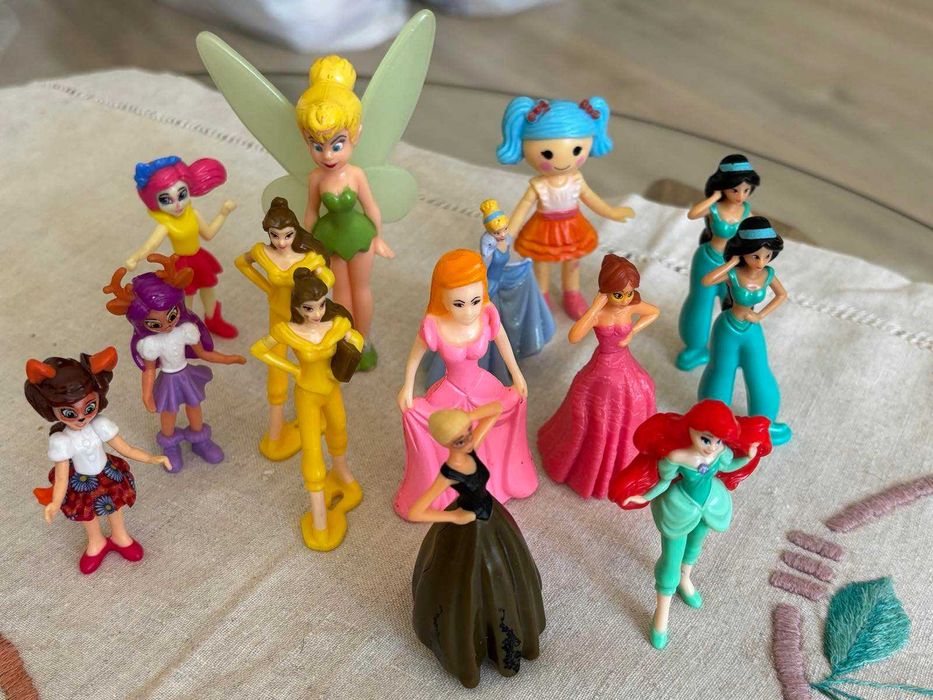 Кіндери різних колекцій