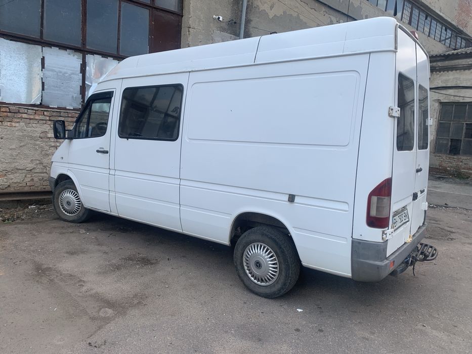 Mercedes Benz Sprinter