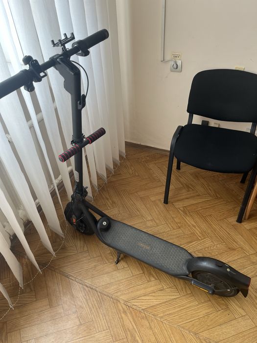 Електросамокат Segway-Ninebot F2 E