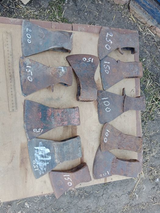 Сокири. Топори СССР. Ціни на фото