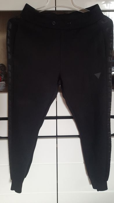 Spodnie Guess rozmiar xs
