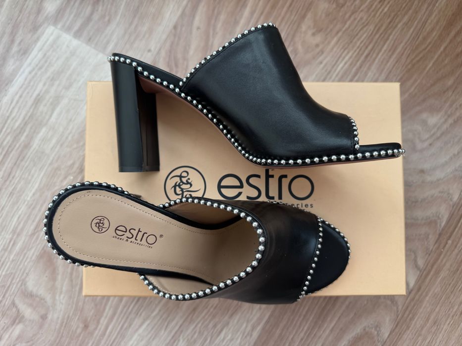 Босоніжки мюлі шльопки Estro Італія