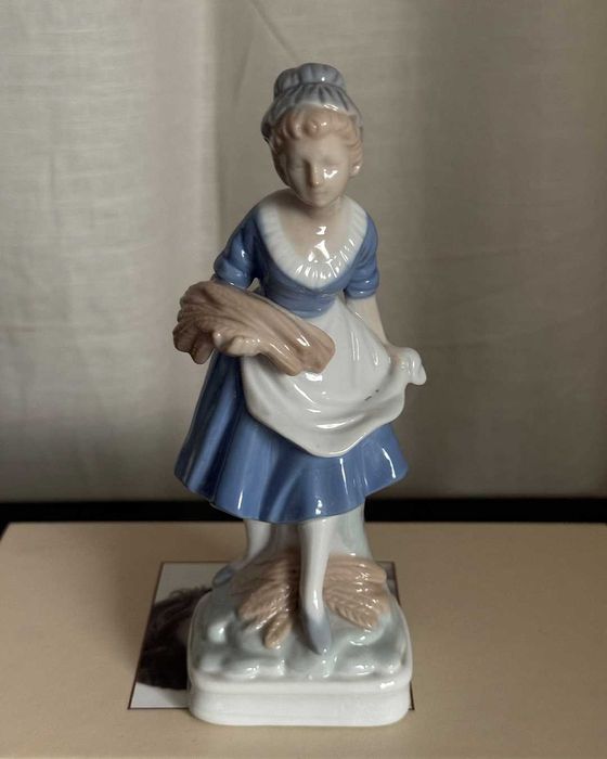 Vintage porcelanowa figurka Żniwiarka – prawdopodobnie Carl Scheidig