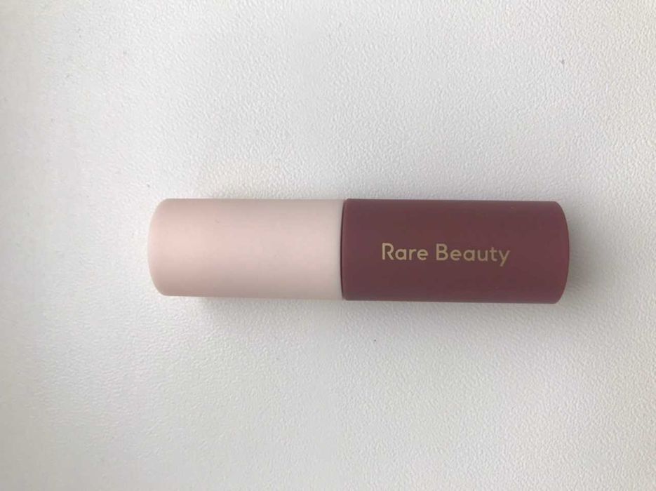 Rare Beaty mini pomadka matująca 3 ml