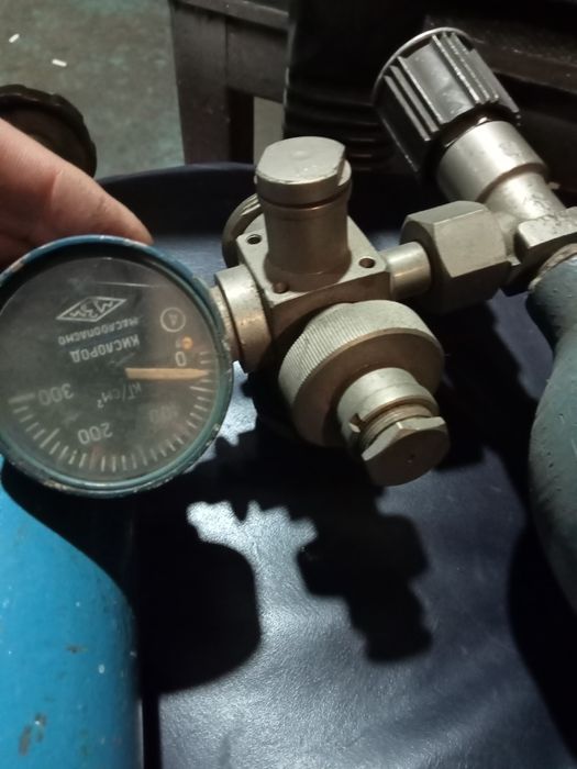 Продам балоны кислордные