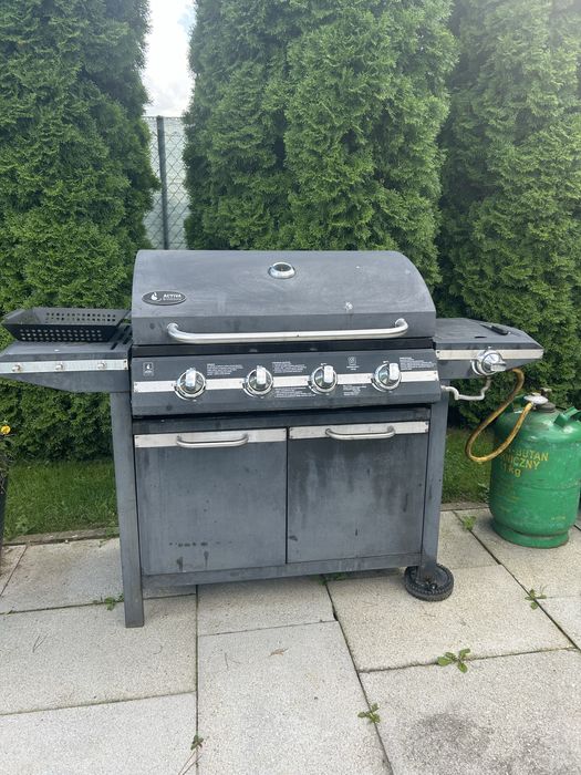 Grill gazowy duży