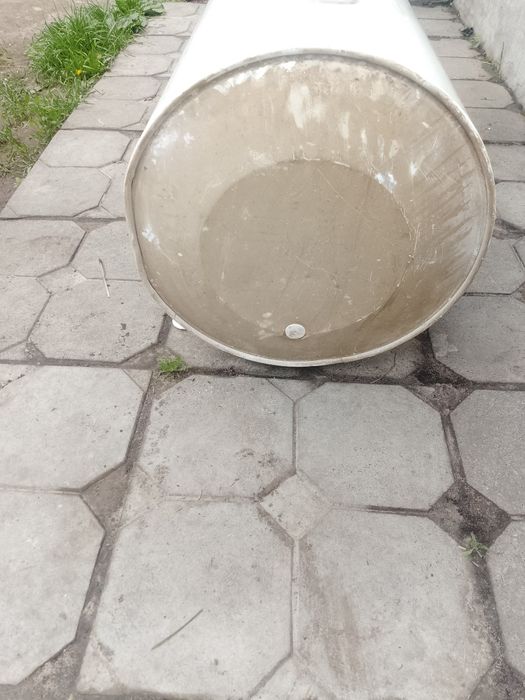 Продам бойлер Ariston