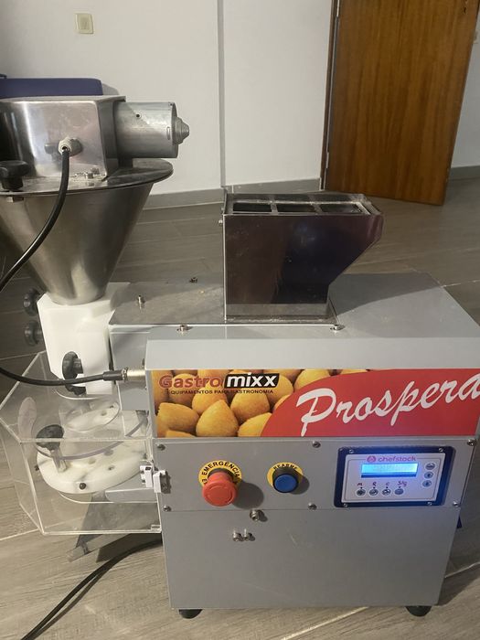 Máquina de Salgados e Doces – Gastromixx – 5.000/h