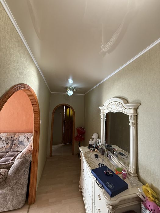 Продается 3 комнатная квартира.Хорошее состояние.Славянск.Можно сертиф