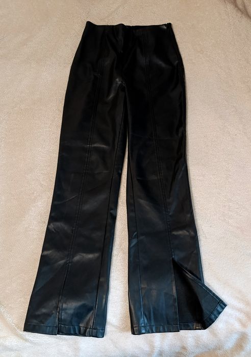 Штаны клёш эко-кожа шоколадного цвета брюки с разрезами