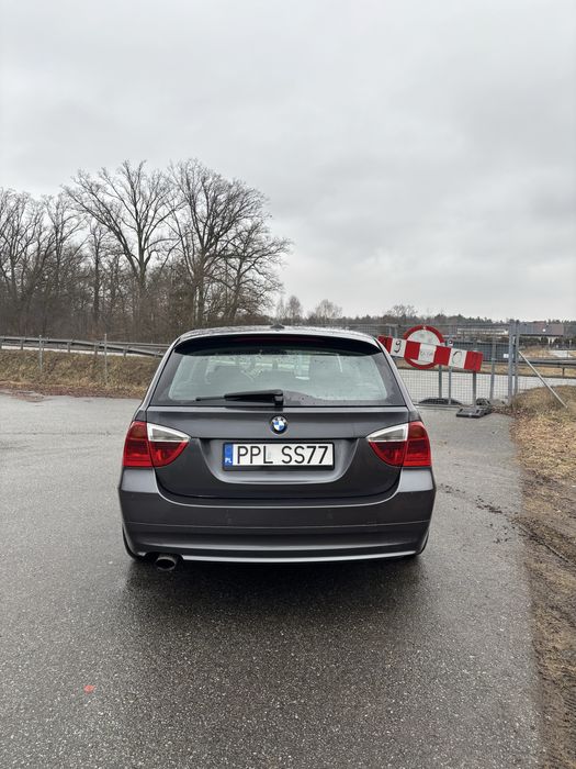 BMW E91 320D 2.0 diesel