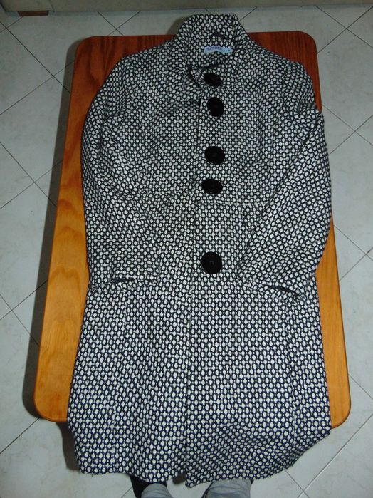 Sobretudo senhora fantasia.