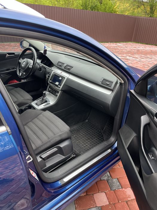 Машина VW Passat B6 2.0 Пасат Volkswagen 2010 R-line Автомат Дизель 4х4