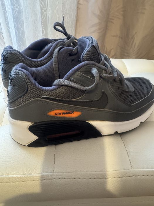 Кросівки NIKE AIR MAX 90 легендарні